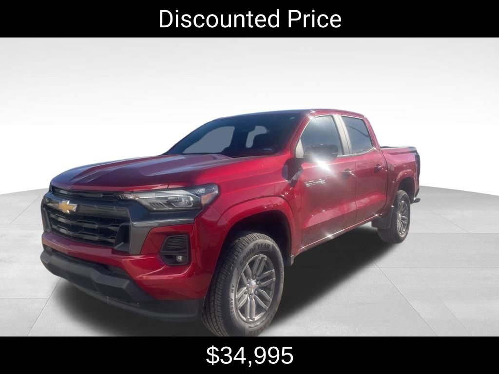 Used 2024 Chevrolet Colorado LT w/ LT Convenience Package III image 3