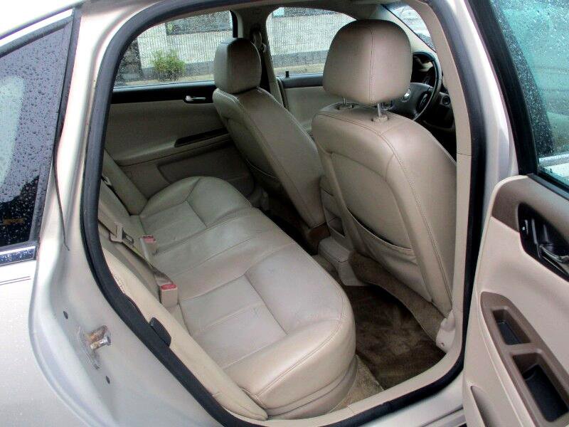 Used 2008 Chevrolet Impala LT w/ Luxury Edition Package image 8