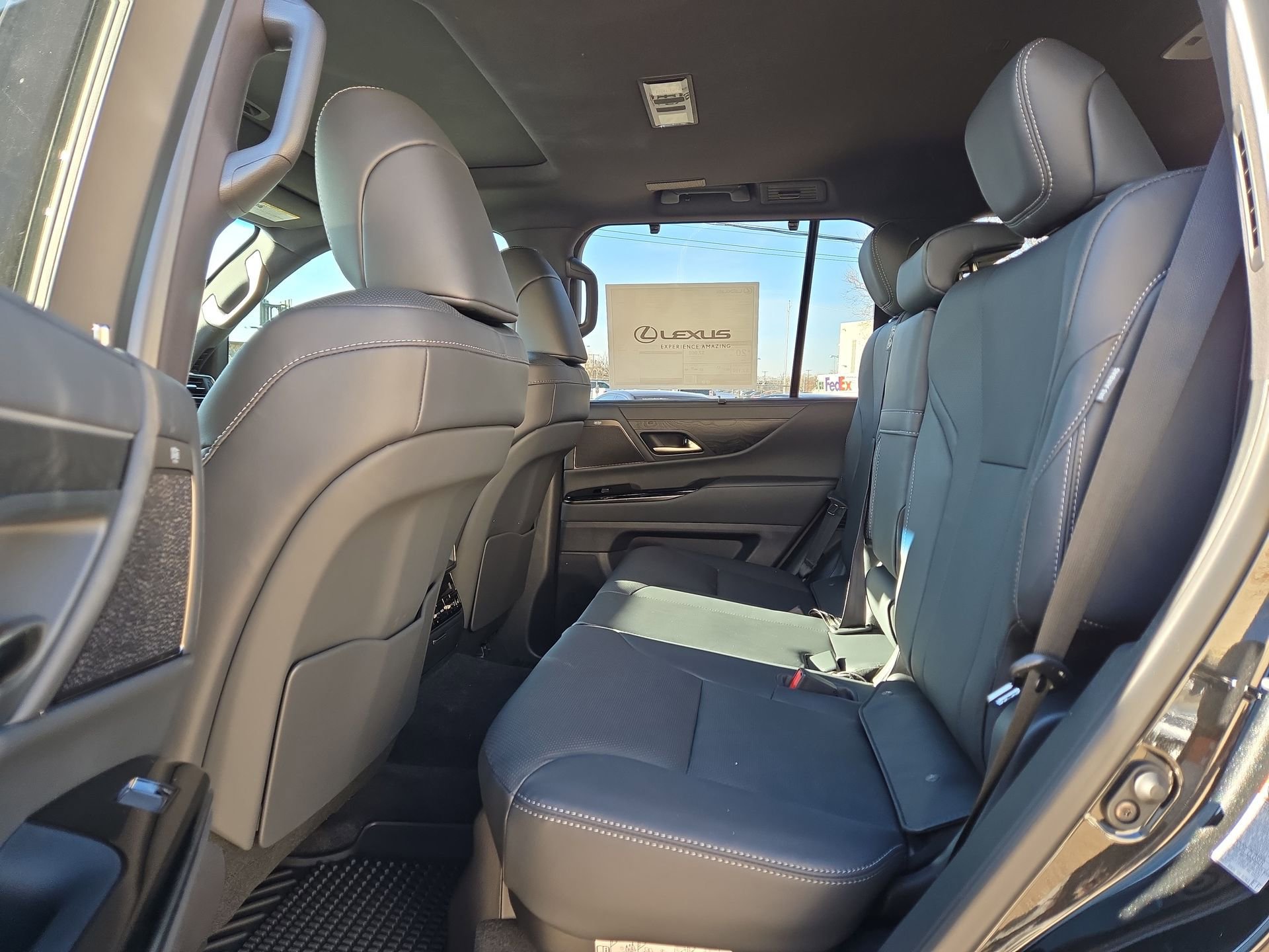 New 2026 Lexus LX 700h Luxury AWD/4WD image 13