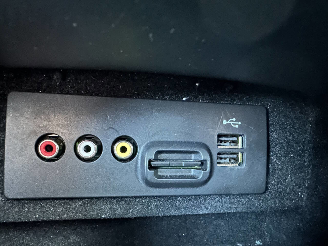 Used 2015 Lincoln MKX FWD w/ Equipment Group 102A image 24