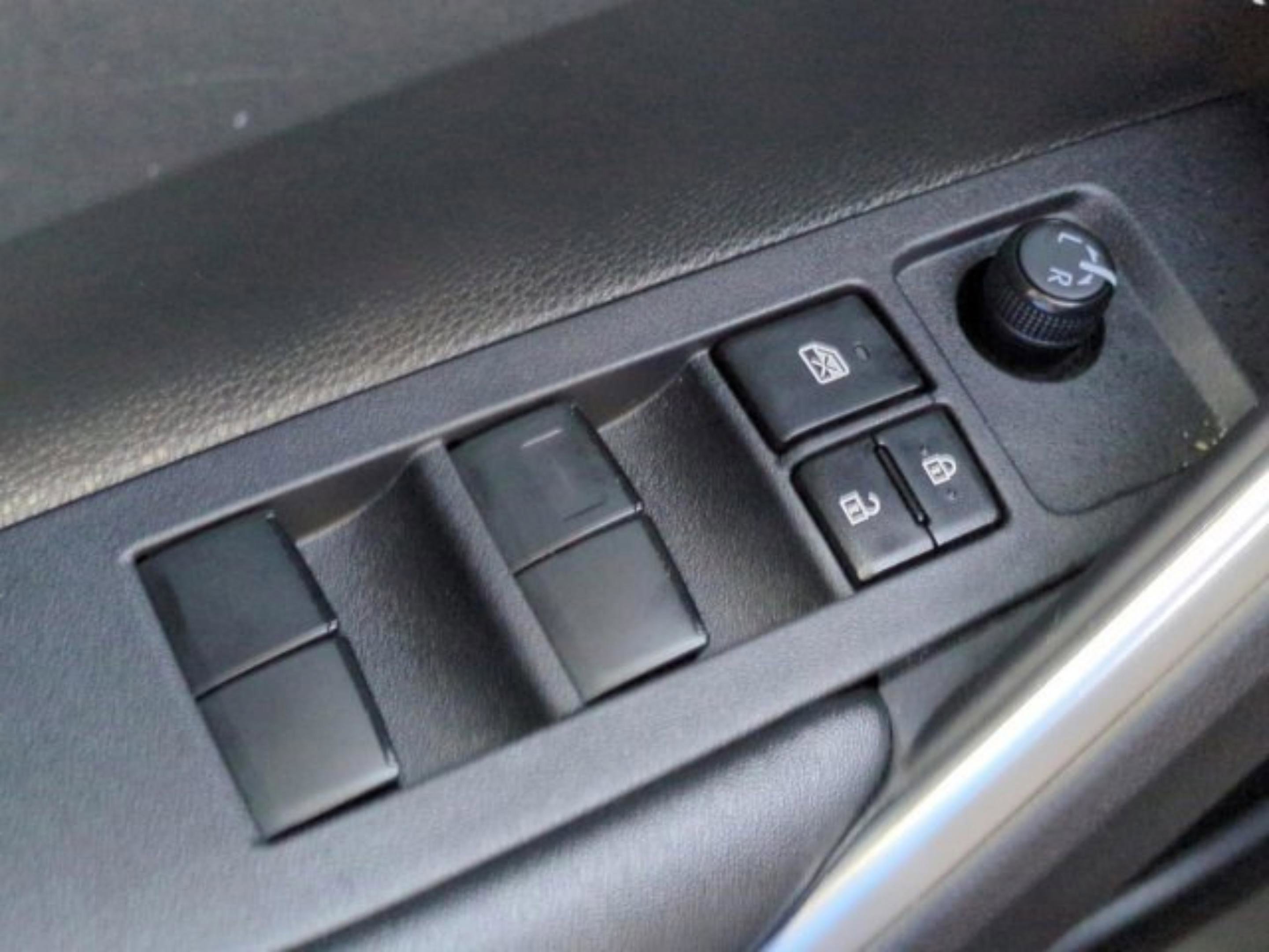 Used 2024 Toyota Corolla Cross S AWD/4WD image 24