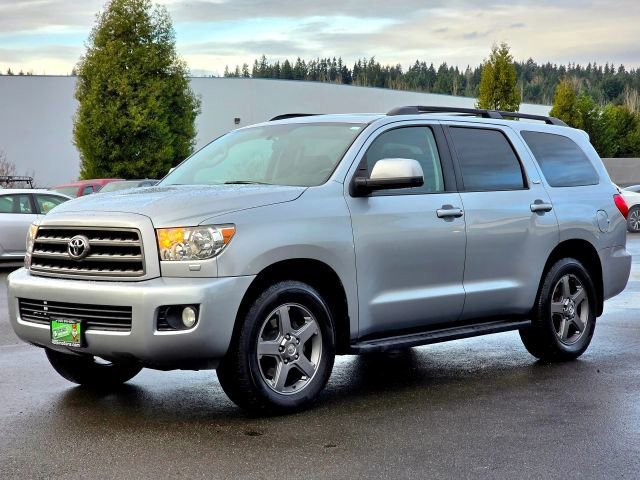 Used 2015 Toyota Sequoia SR5 image 3