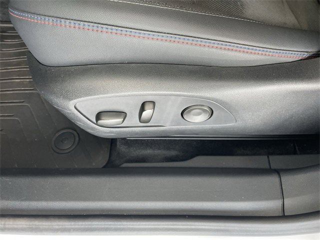 Certified 2025 Chevrolet Blazer EV RS image 22