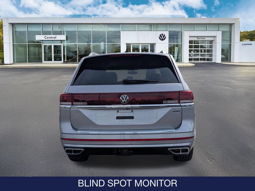 Used 2025 Volkswagen Atlas SEL Premium R-Line AWD/4WD image 7