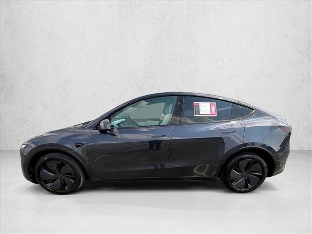 Used 2026 Tesla Model Y 2WD image 5