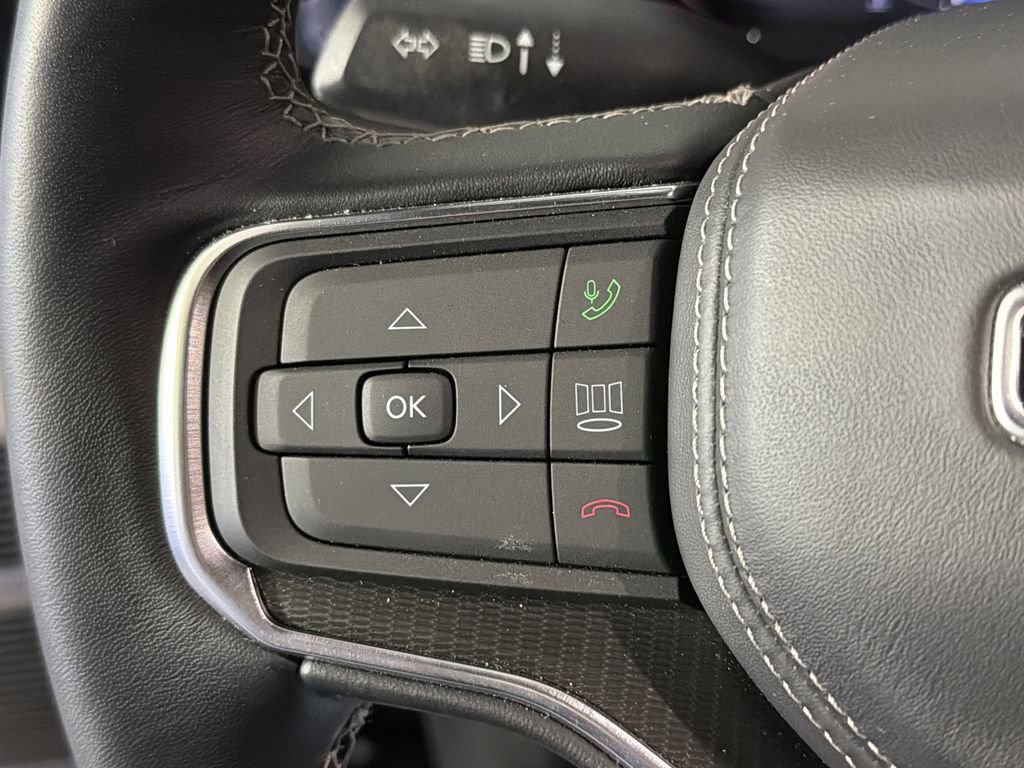 New 2026 Jeep Grand Wagoneer Summit w/ Premium Group III image 16