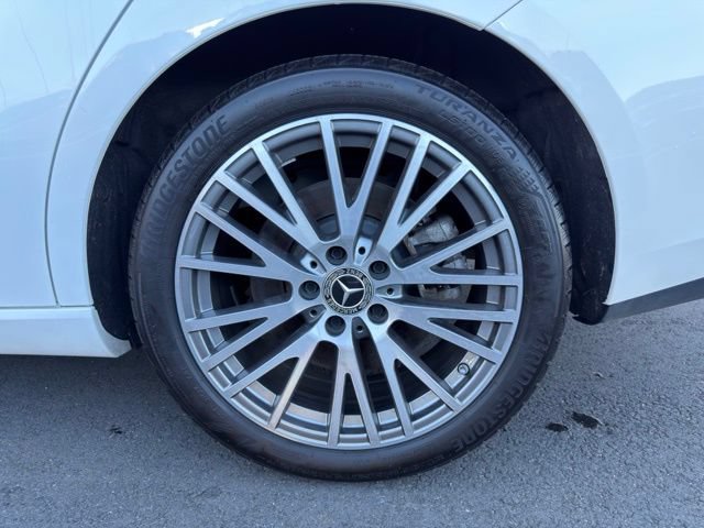 Used 2025 Mercedes-Benz CLA 250 4MATIC image 30