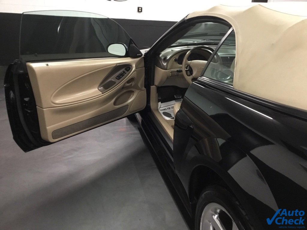 Used 2004 Ford Mustang GT image 32