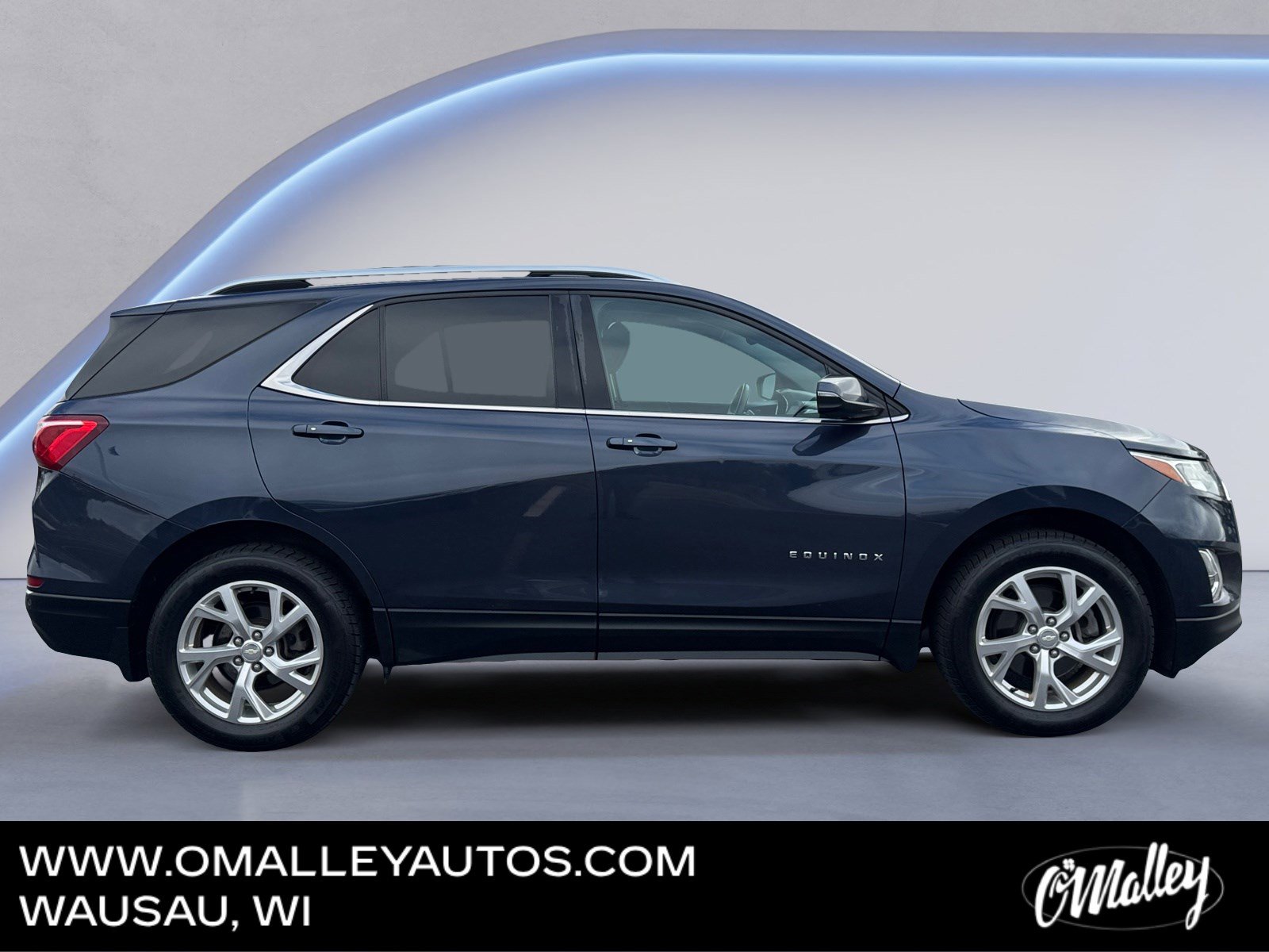 Used 2018 Chevrolet Equinox LT w/ Sun & Infotainment Package image 6