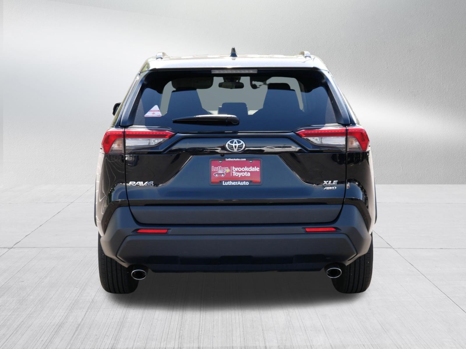 Certified 2025 Toyota RAV4 XLE AWD/4WD image 6