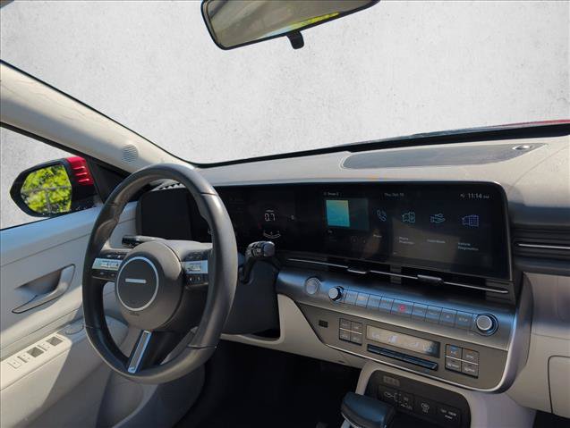 Used 2025 Hyundai Kona SEL FWD image 25