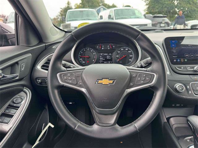 Used 2023 Chevrolet Malibu RS image 12