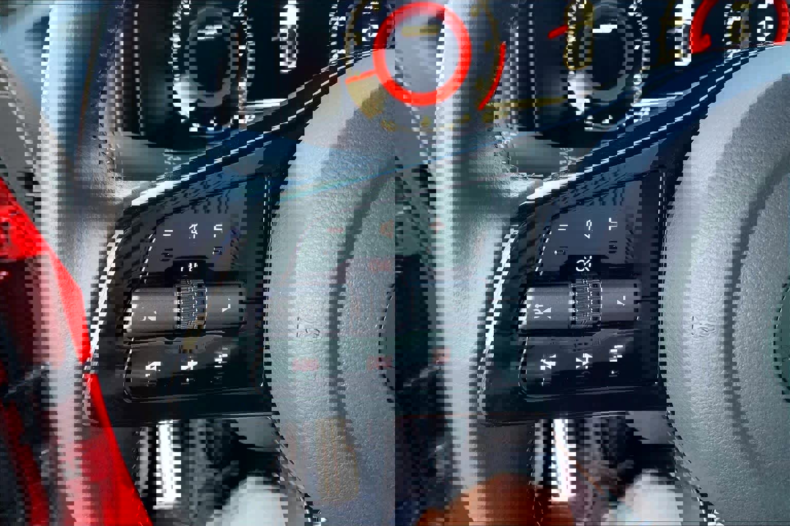 Used 2025 Nissan Z Sport w/ Floor Mat Package image 21