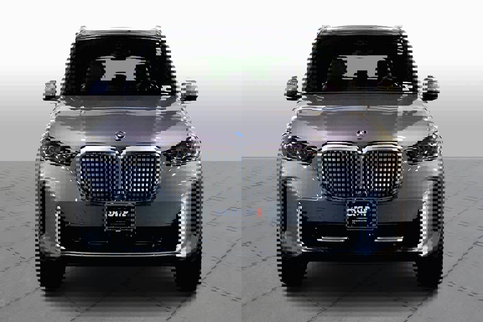 Used 2024 BMW X5 xDrive40i w/ Premium Package image 4