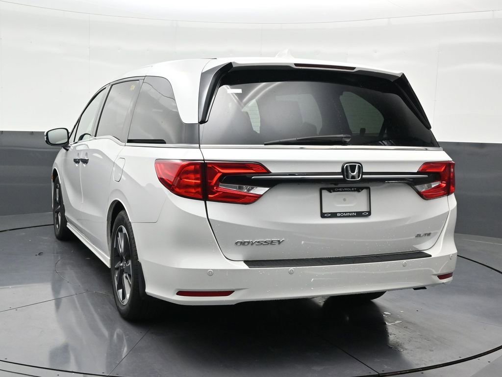 Used 2023 Honda Odyssey Elite image 7