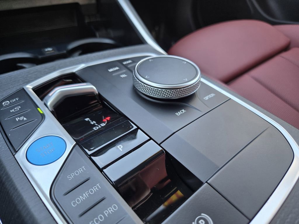 Certified 2025 BMW i4 xDrive40i w/ Parking Assistance Package image 25