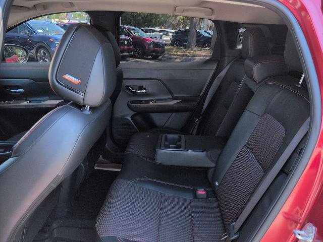 Certified 2025 Nissan Kicks SR w/ SR Premium Package FWD image 14