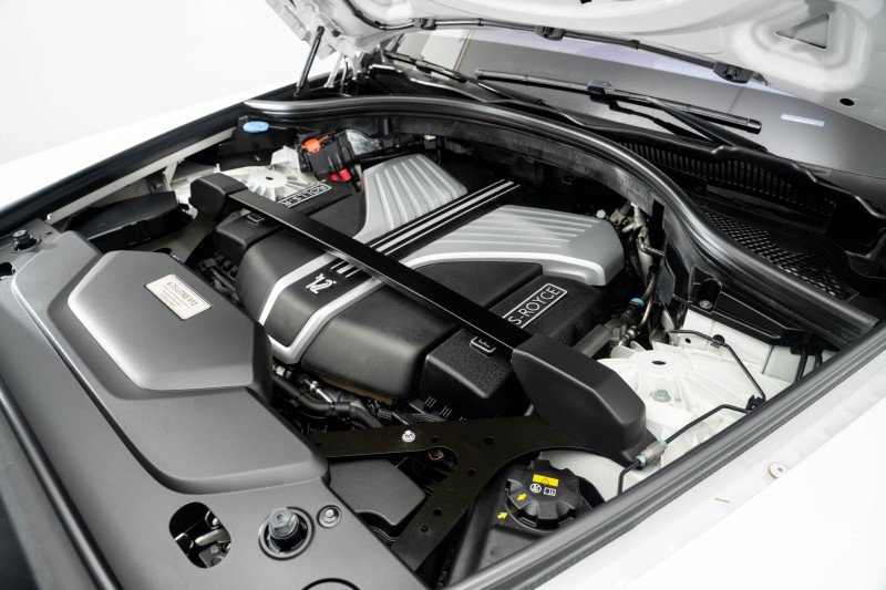 Used 2021 Rolls-Royce Cullinan image 7