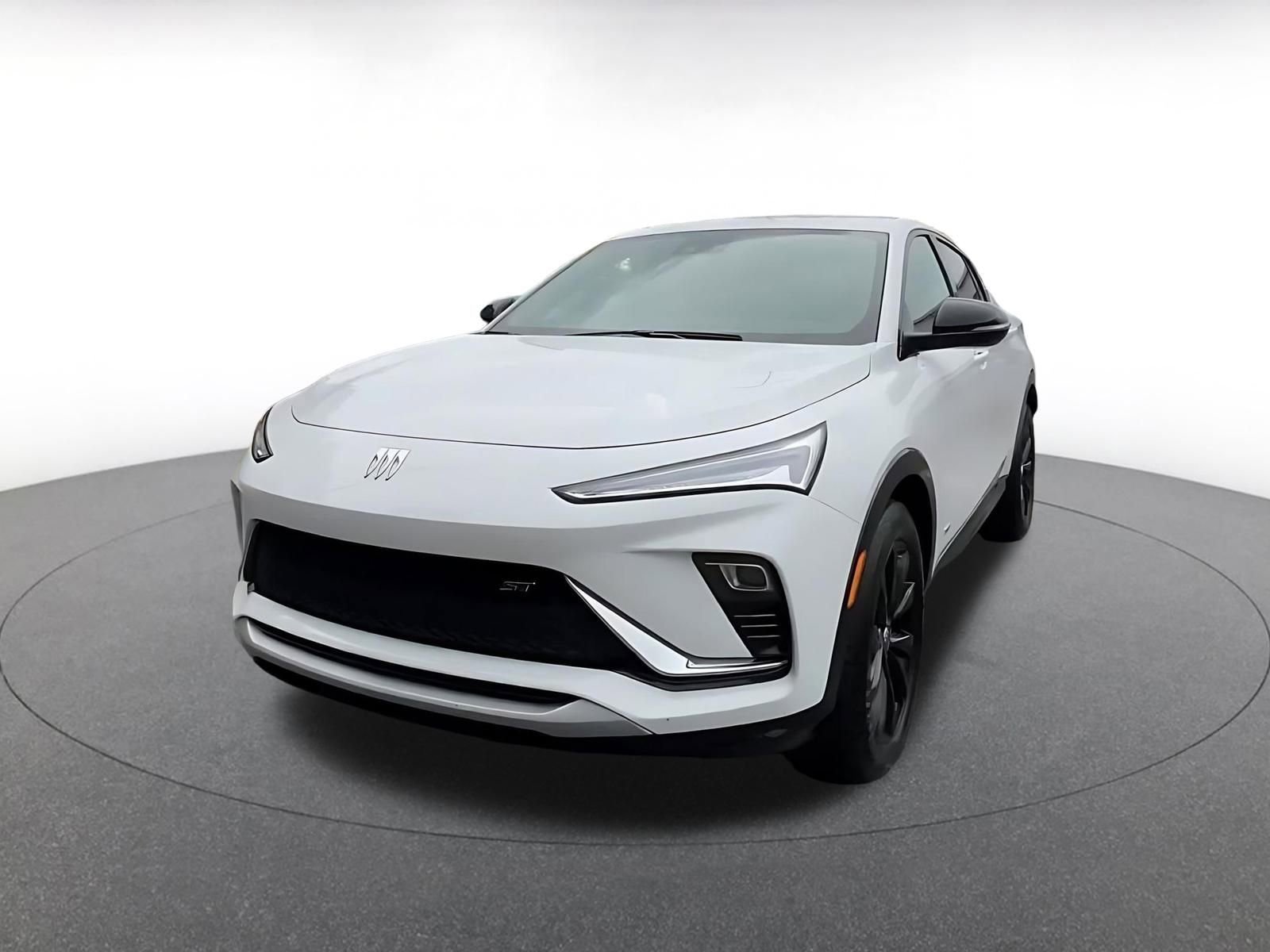 Used 2025 Buick Envista Sport Touring image 7