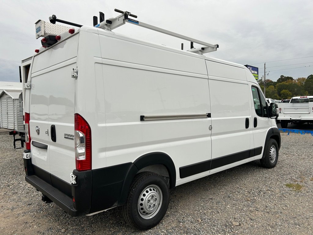 Used 2025 RAM ProMaster 2500 w/ Safety Group image 3