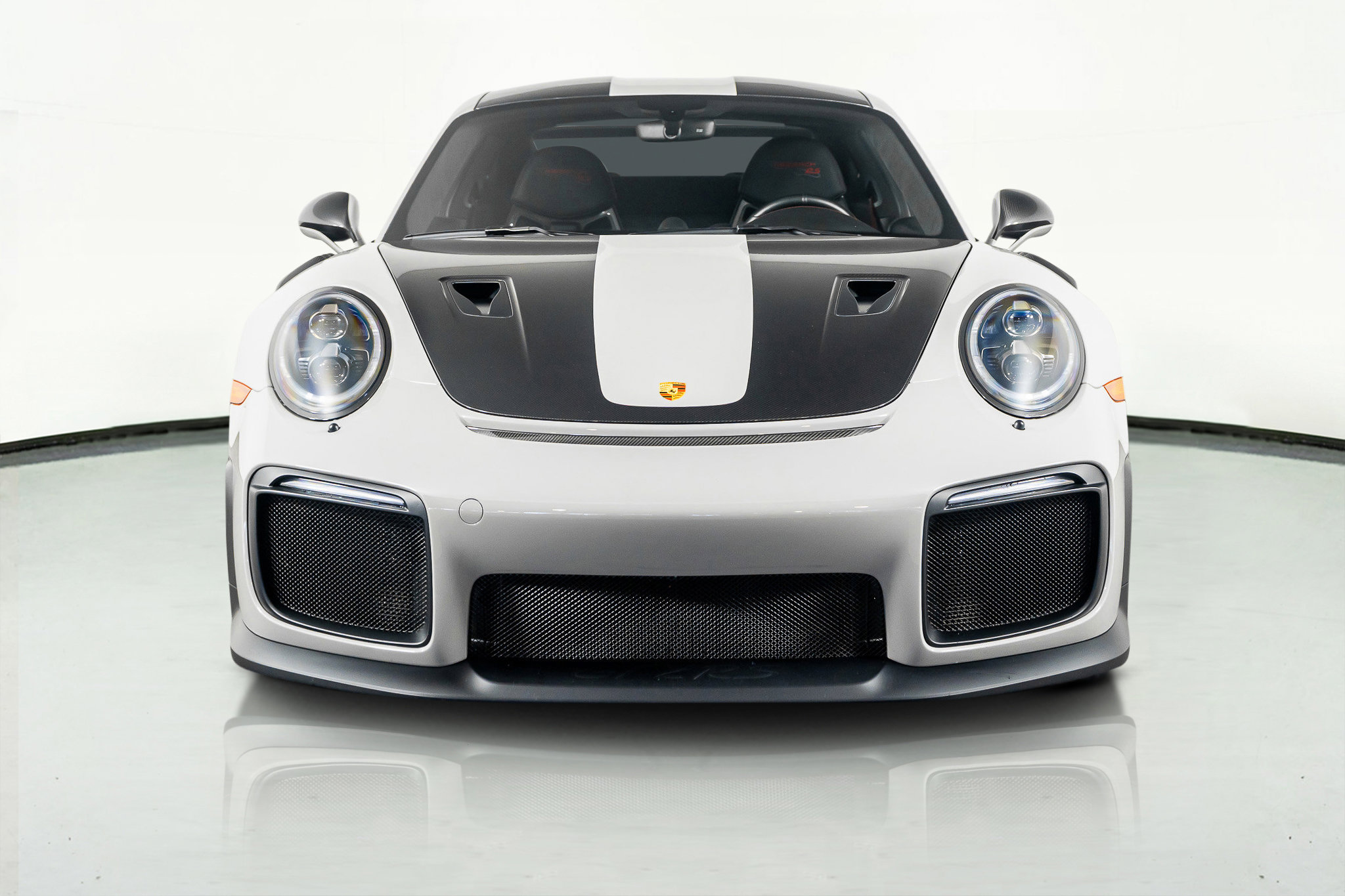 Used 2018 Porsche 911 GT2 RS w/ Weissach Package image 22