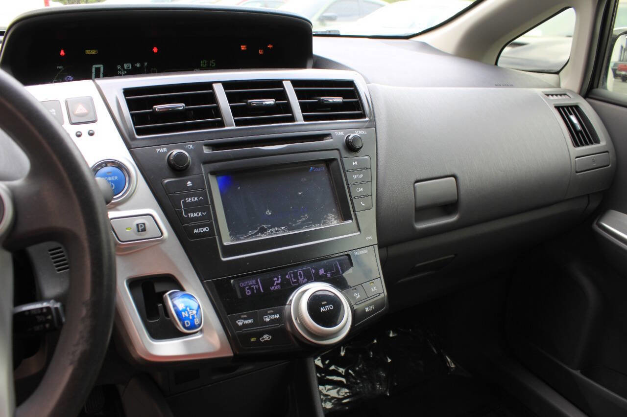 Used 2013 Toyota Prius V Two FWD image 19