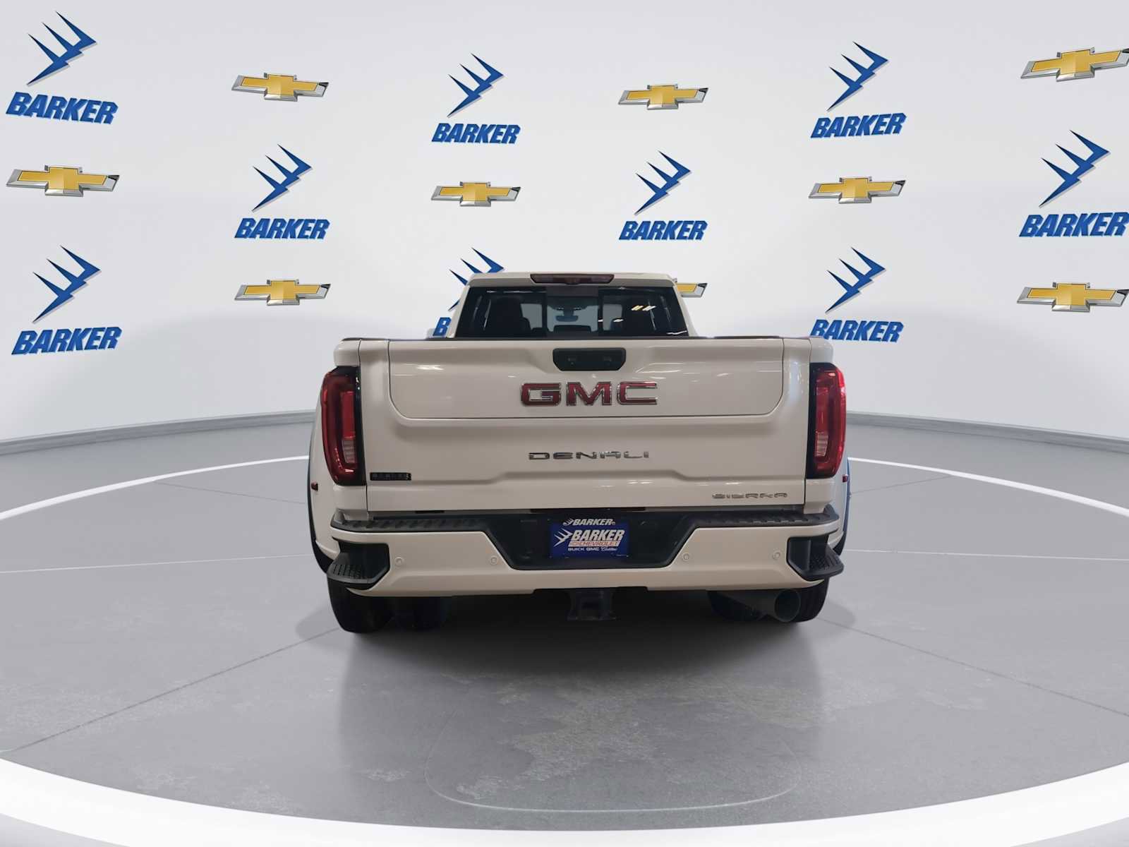 Used 2021 GMC Sierra 3500 Denali w/ Denali Ultimate Package image 7