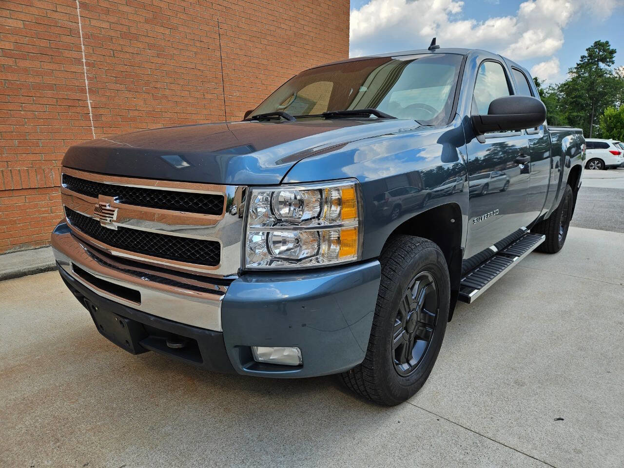 Used 2011 Chevrolet Silverado 1500 LT w/ All-Star Edition image 1