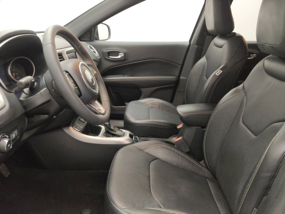 Used 2021 Jeep Compass Latitude w/ Driver Assistance Group image 17