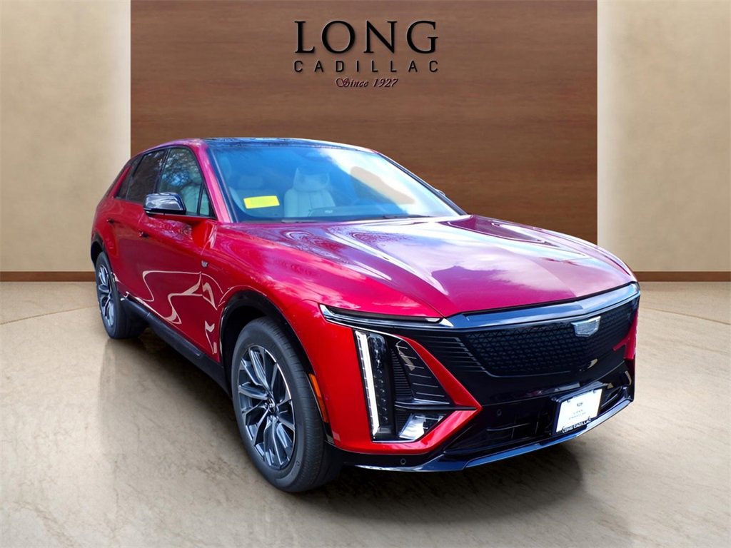 New 2025 Cadillac Lyriq Sport image 3