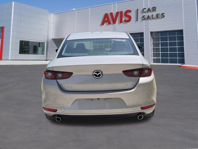Used 2025 MAZDA MAZDA3 s FWD image 7
