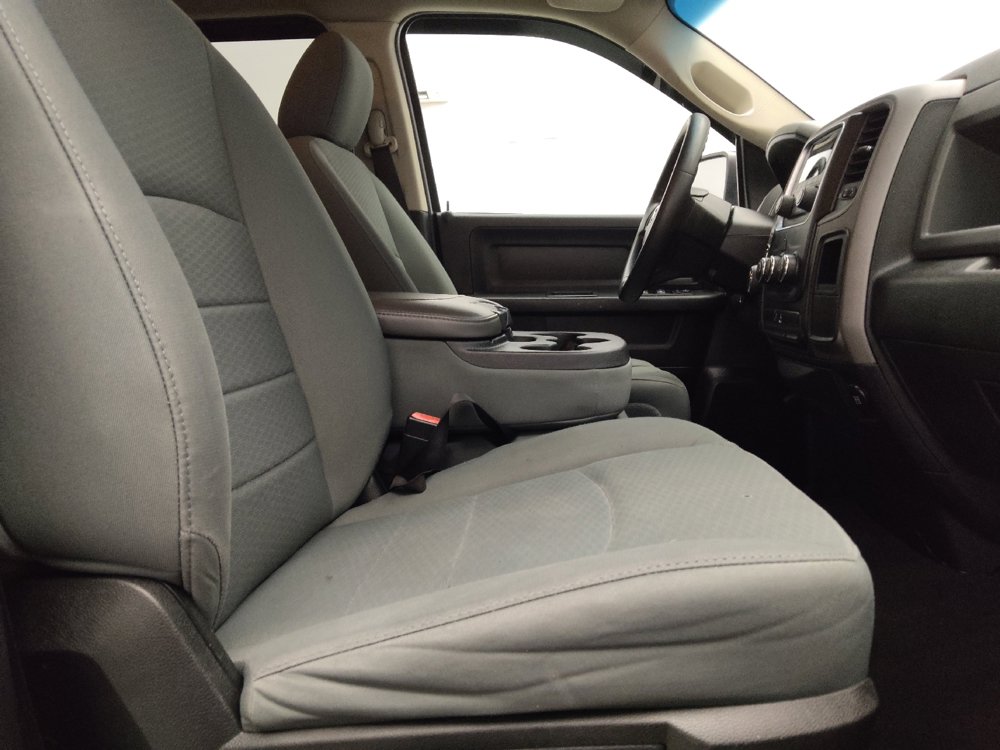 Used 2014 RAM 1500 Express RWD image 21