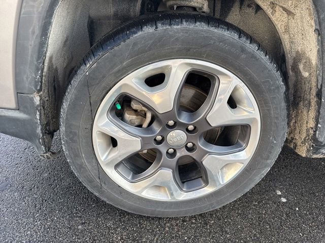 Used 2020 Jeep Compass Limited image 7