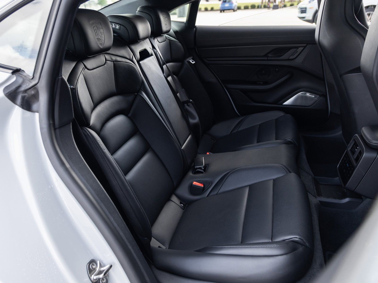 Used 2025 Porsche Taycan GTS image 44