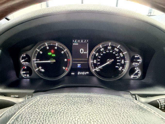 Used 2020 Toyota Land Cruiser Heritage Edition AWD/4WD image 18