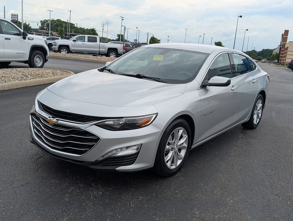 Used 2020 Chevrolet Malibu LT FWD image 3