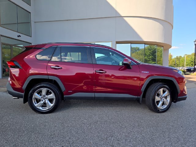 Used 2019 Toyota RAV4 Limited w/ Limited Grade Weather Package AWD/4WD image 30
