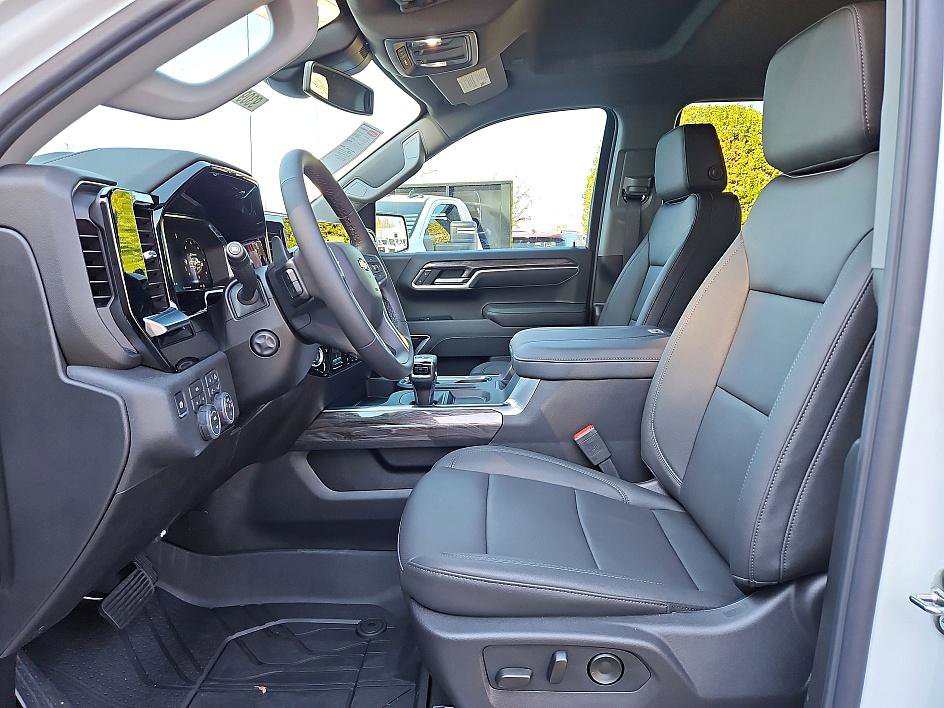 New 2026 Chevrolet Silverado 1500 LTZ image 10