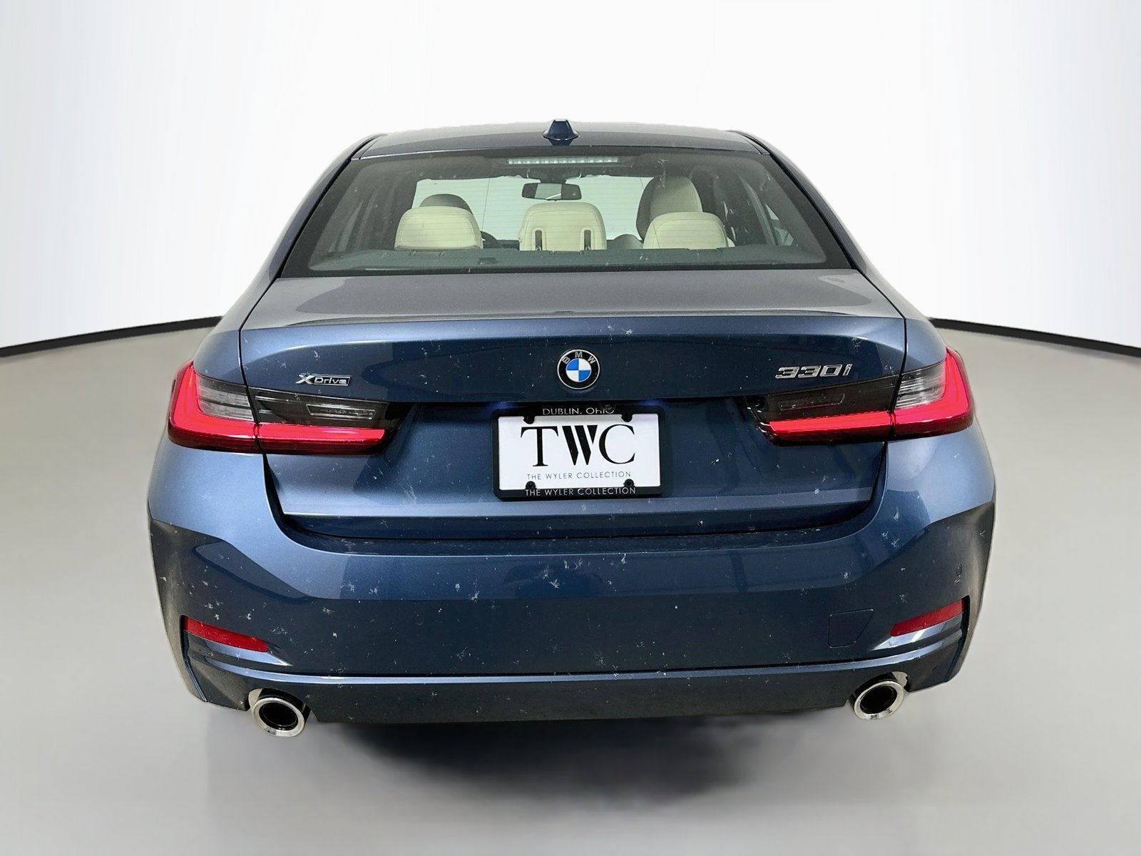 New 2026 BMW 330i xDrive Sedan w/ Premium Package AWD/4WD image 6