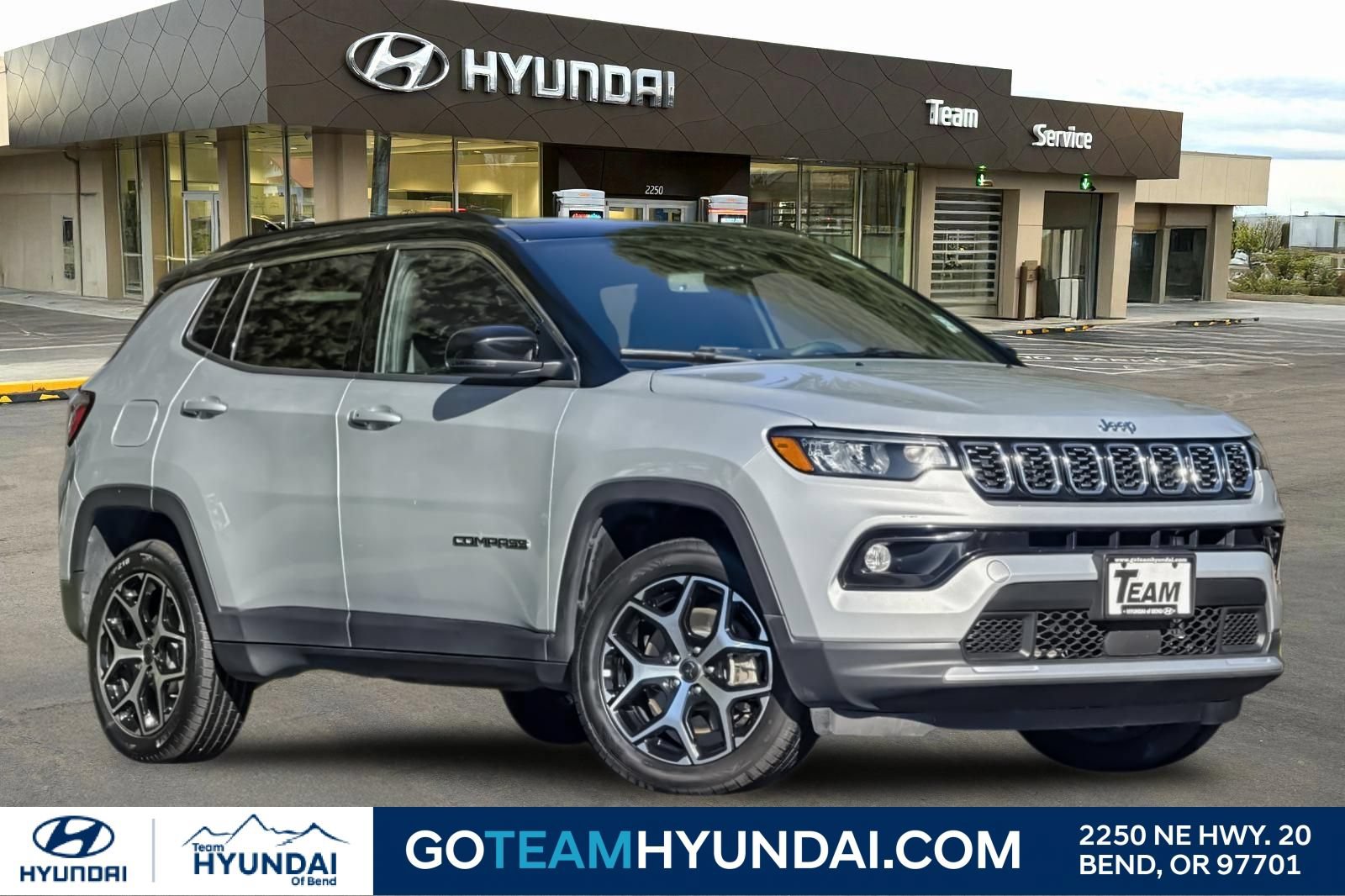 Used 2025 Jeep Compass Limited