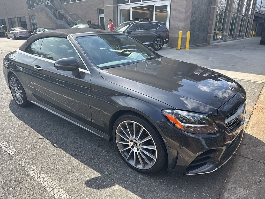 Used 2021 Mercedes-Benz C 300 4MATIC Cabriolet image 2