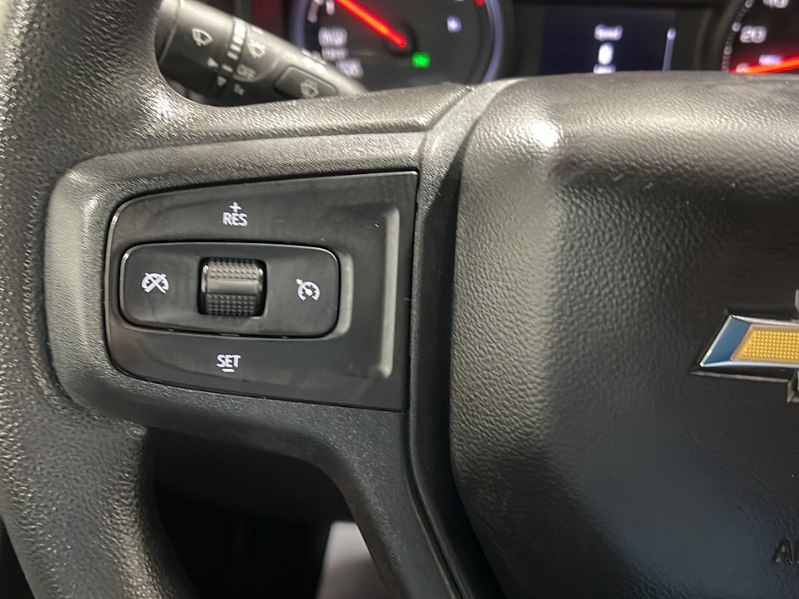Used 2022 Chevrolet Silverado 1500 Custom w/ LPO, Dark Essentials Package AWD/4WD image 6