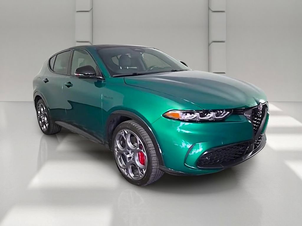Used 2024 Alfa Romeo Tonale Veloce AWD/4WD image 52