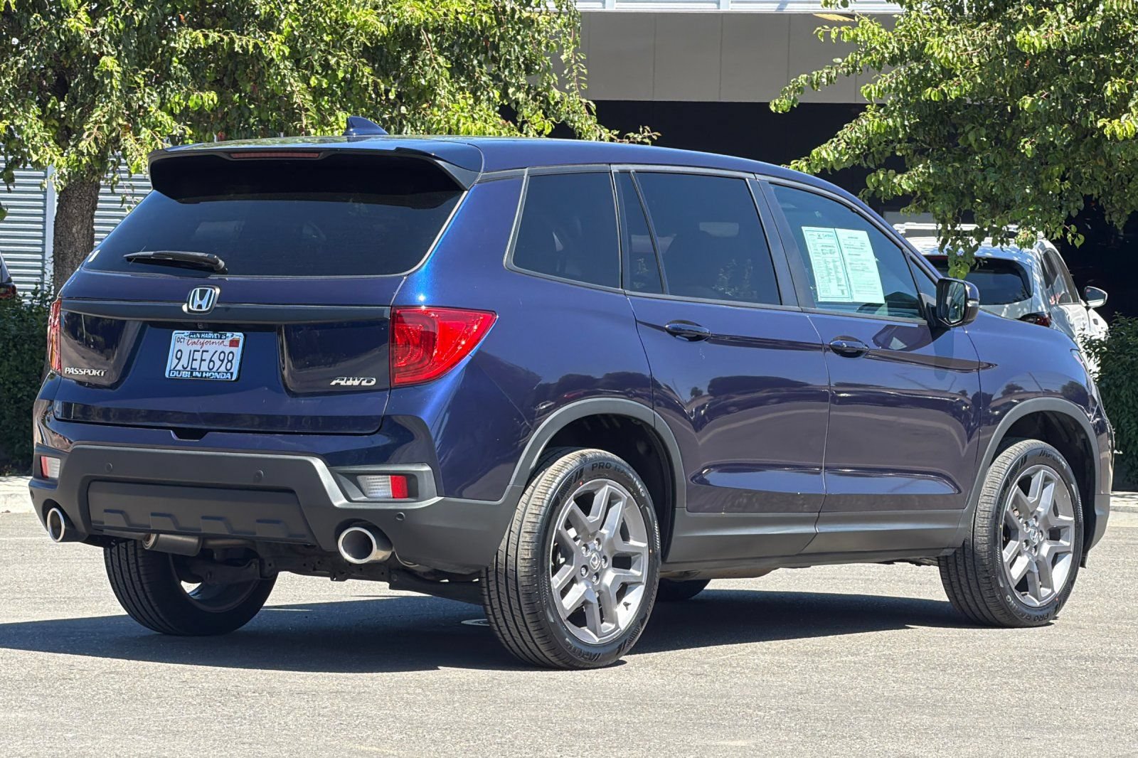Used 2023 Honda Passport EX-L image 4