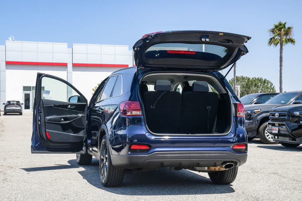 Used 2019 Kia Sorento S FWD image 26