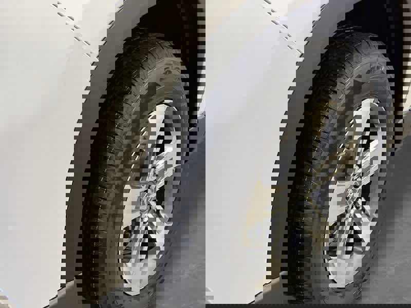 New 2025 Honda Pilot EX-L image 11