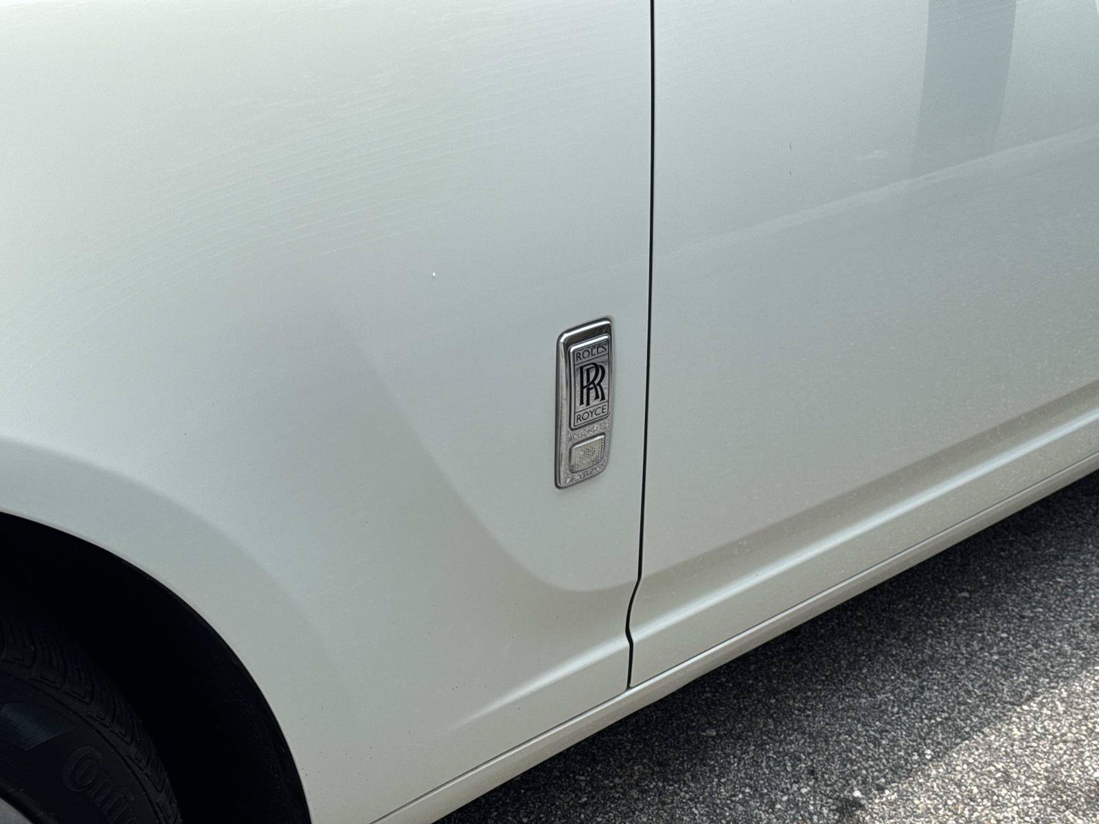 Used 2012 Rolls-Royce Ghost RWD image 14