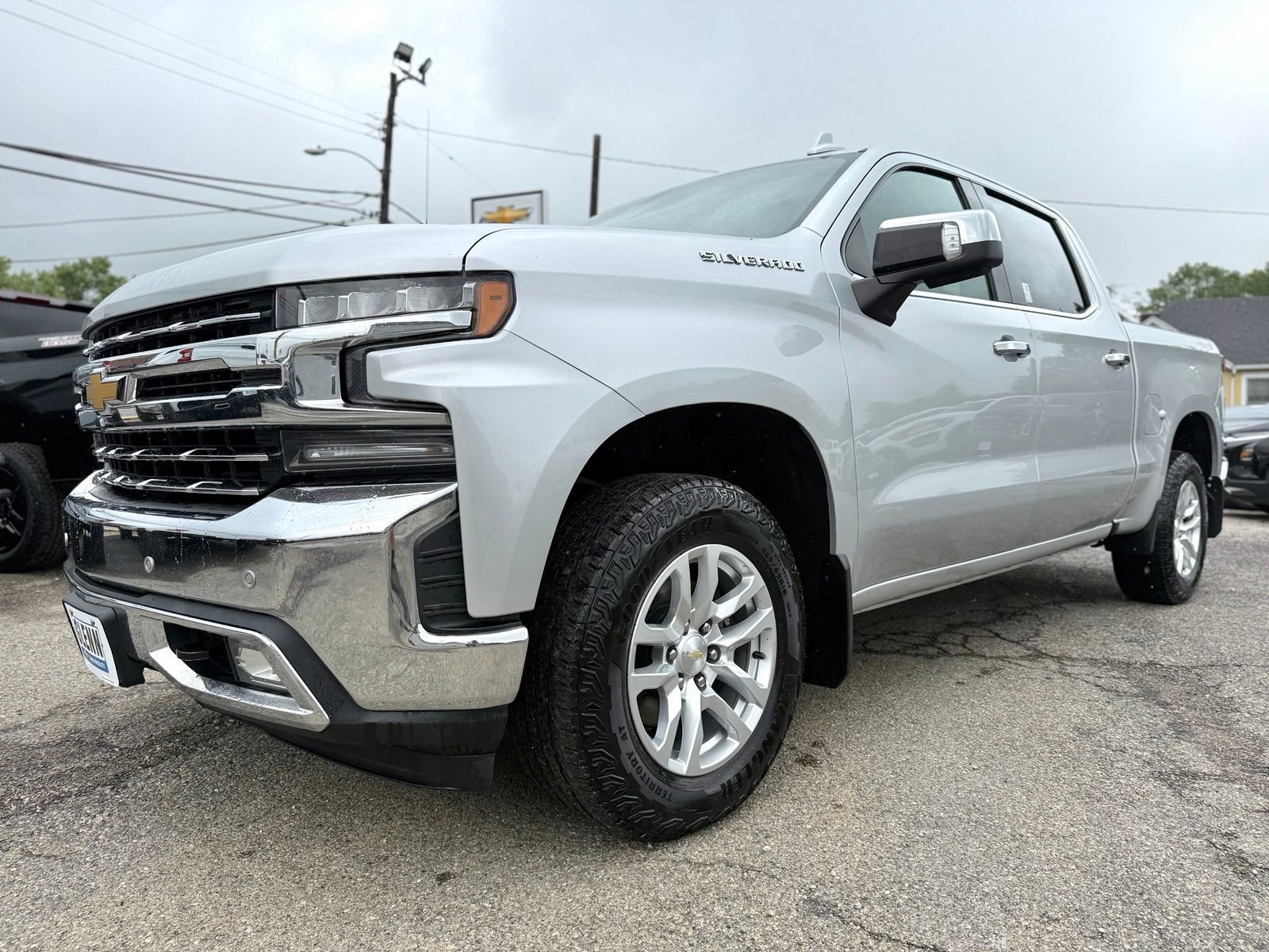 Used 2020 Chevrolet Silverado 1500 LTZ w/ LTZ Plus Package AWD/4WD image 2