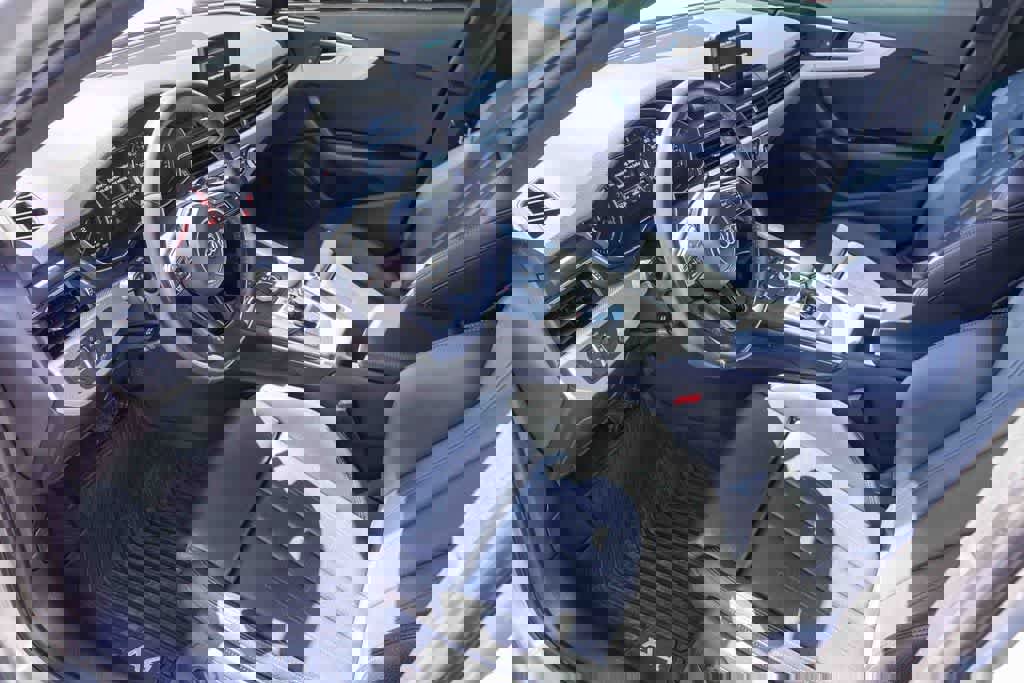 Used 2019 Audi A4 2.0T Premium w/ Convenience Package image 15