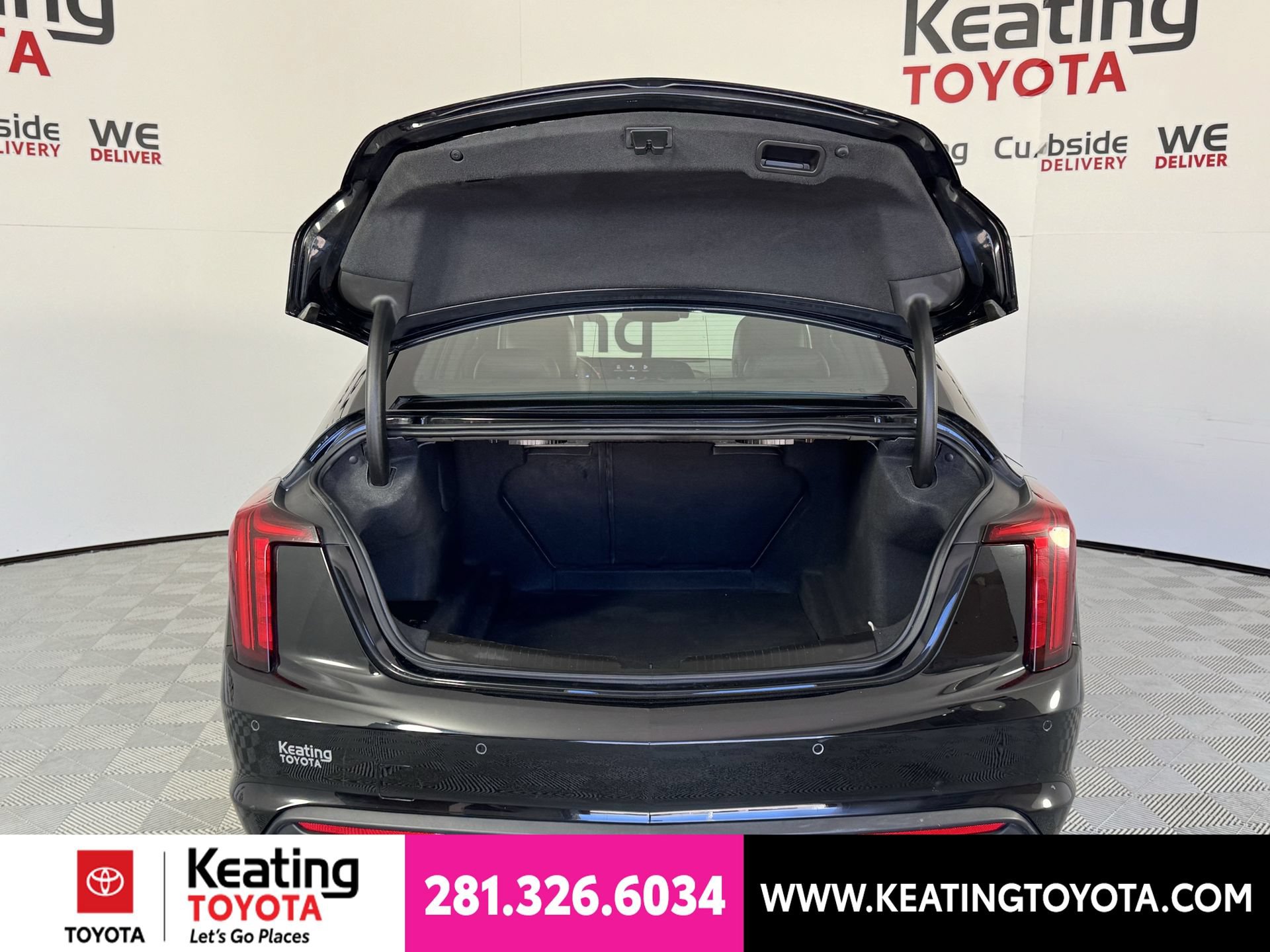 Used 2025 Cadillac CT5 Premium Luxury w/ Sun And Sound Package AWD/4WD image 17